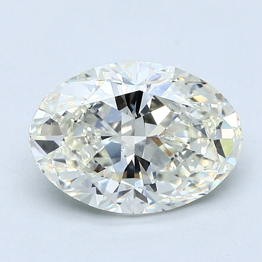 Loose Diamond - OVAL 2.01ct J VS2: Loose Diamond - OVAL 2.01ct J VS2 Source: Natural Mined Diamond Shape: OVAL Carats: 2.01 Color: J Clarity: VS2 Certification: GIA Condition: Pre-Owned PLEASE NOTE: Framed, Large, or heavy items do not