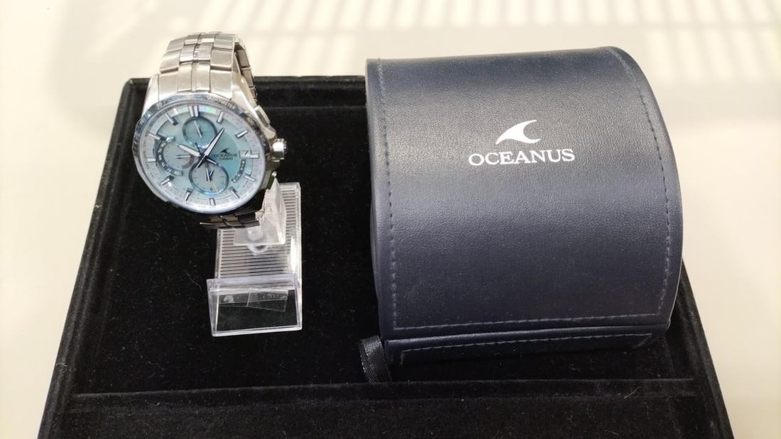 CASIO OCW-S3000 Oceanus Manta solar radio wristwatch Japan: CASIO OCW-S3000 Oceanus Manta solar radio wristwatch Japan Casio Oceanus Manta OCW-S3000 men's solar radio controlled wristwatch made in Japan. This pre-owned model was released in 2014 and is describ