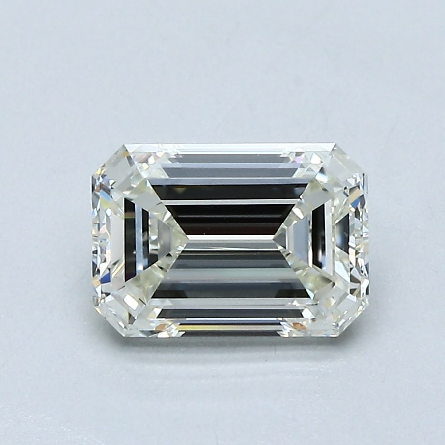 Loose Diamond - EMERALD 1.5ct K SI1: Loose Diamond - EMERALD 1.5ct K SI1 Source: Natural Mined Diamond Shape: EMERALD Carats: 1.5 Color: K Clarity: SI1 Certification: GIA Condition: Pre-Owned PLEASE NOTE: Framed, Large, or heavy items do