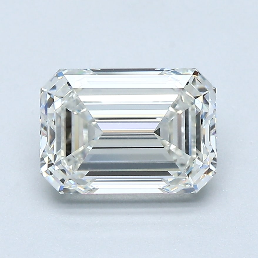 Loose Diamond - EMERALD 2.02ct I VVS2: Loose Diamond - EMERALD 2.02ct I VVS2 Source: Natural Mined Diamond Shape: EMERALD Carats: 2.02 Color: I Clarity: VVS2 Certification: GIA Condition: Pre-Owned PLEASE NOTE: Framed, Large, or heavy item