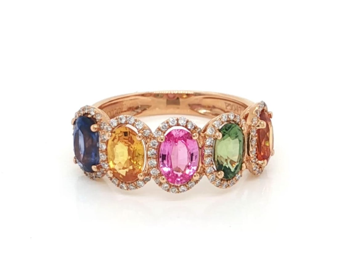 Unbranded Rainbow Sapphire Diamond Band Ring in 18k Rose Gold Size 6: Unbranded Rainbow Sapphire Diamond Band Ring in 18k Rose Gold Size 6 Pre-owned vintage estate band ring crafted in solid 18k rose gold, featuring a rainbow arrangement of natural multicolor sapphires 