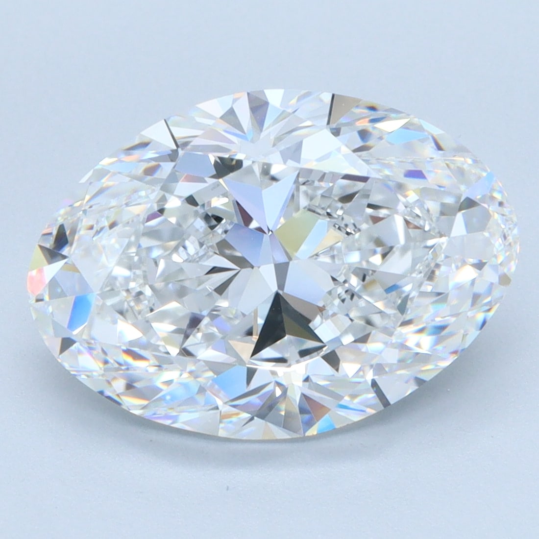 Loose Diamond - OVAL 5.01ct E IF: Loose Diamond - OVAL 5.01ct E IF Source: Natural Mined Diamond Shape: OVAL Carats: 5.01 Color: E Clarity: IF Certification: GIA Condition: Pre-Owned PLEASE NOTE: Framed, Large, or heavy items do not h