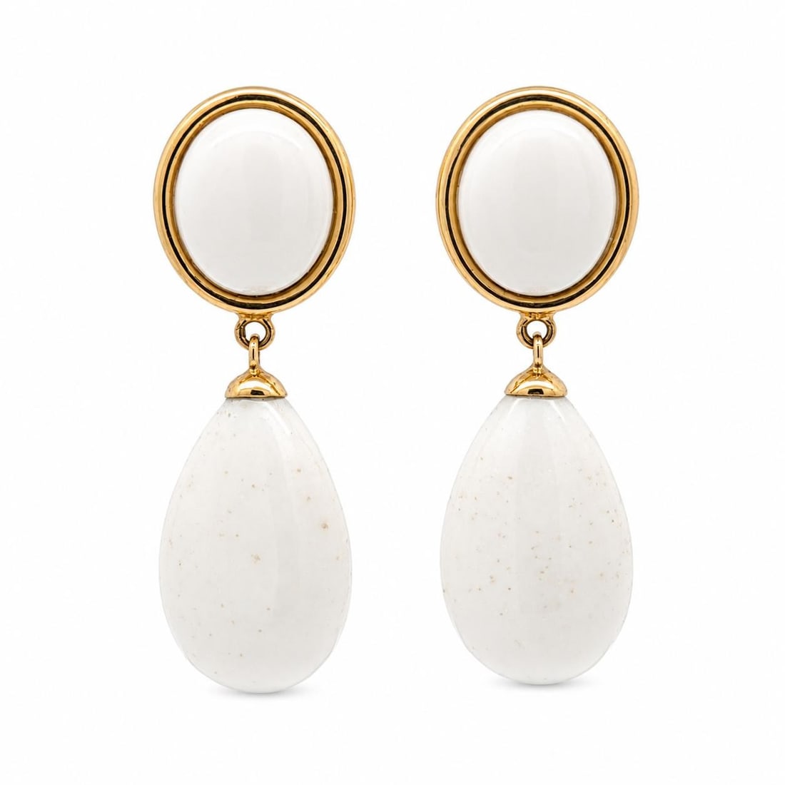 Unbranded 14k Yellow Gold White Agate Cabochon Drop Earrings: Unbranded 14k Yellow Gold White Agate Cabochon Drop Earrings Pre-owned 14k yellow gold dangle earrings featuring natural white agate cabochons in oval and pear shapes. The design includes bezel-set ag