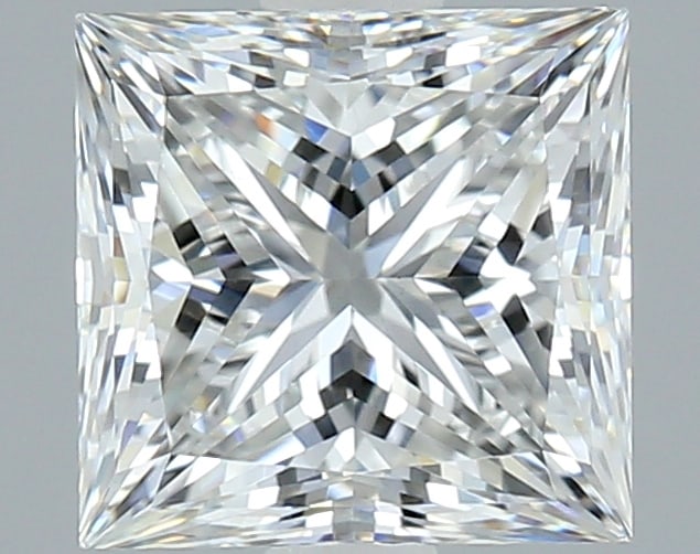 Loose Diamond - PRINCESS 1.8ct G VS1: Loose Diamond - PRINCESS 1.8ct G VS1 Source: Natural Mined Diamond Shape: PRINCESS Carats: 1.8 Color: G Clarity: VS1 Certification: GIA Condition: Pre-Owned PLEASE NOTE: Framed, Large, or heavy items 