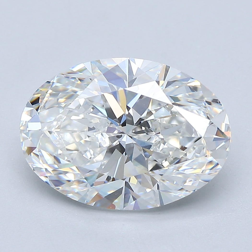 Loose Diamond - OVAL 4.01ct G VS2: Loose Diamond - OVAL 4.01ct G VS2 Source: Natural Mined Diamond Shape: OVAL Carats: 4.01 Color: G Clarity: VS2 Certification: GIA Condition: Pre-Owned PLEASE NOTE: Framed, Large, or heavy items do not