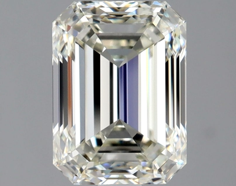 Loose Diamond - EMERALD 2.04ct K VVS2: Loose Diamond - EMERALD 2.04ct K VVS2 Source: Natural Mined Diamond Shape: EMERALD Carats: 2.04 Color: K Clarity: VVS2 Certification: GIA Condition: Pre-Owned PLEASE NOTE: Framed, Large, or heavy item