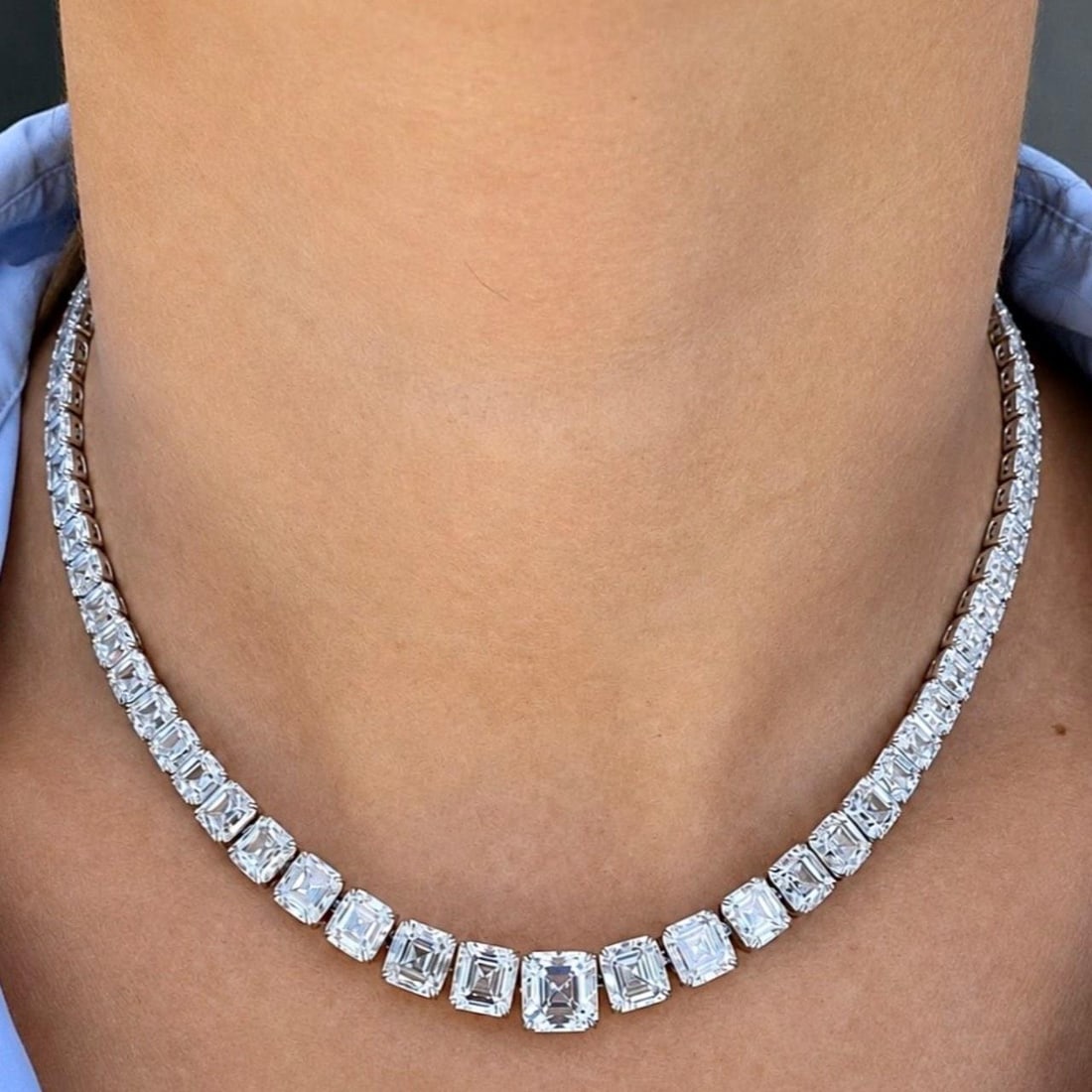 GIA Certified Platinum Diamond Necklace 77.68 Ct Graduated Ascher Cut: GIA Certified Platinum Diamond Necklace 77.68 Ct Graduated Ascher Cut Pre-owned platinum necklace set with graduated Ascher-cut diamonds. The necklace features 67 diamonds with GIA certification and a