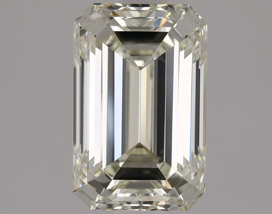 Loose Diamond - EMERALD 1.5ct L VVS2: Loose Diamond - EMERALD 1.5ct L VVS2 Source: Natural Mined Diamond Shape: EMERALD Carats: 1.5 Color: L Clarity: VVS2 Certification: GIA Condition: Pre-Owned PLEASE NOTE: Framed, Large, or heavy items 