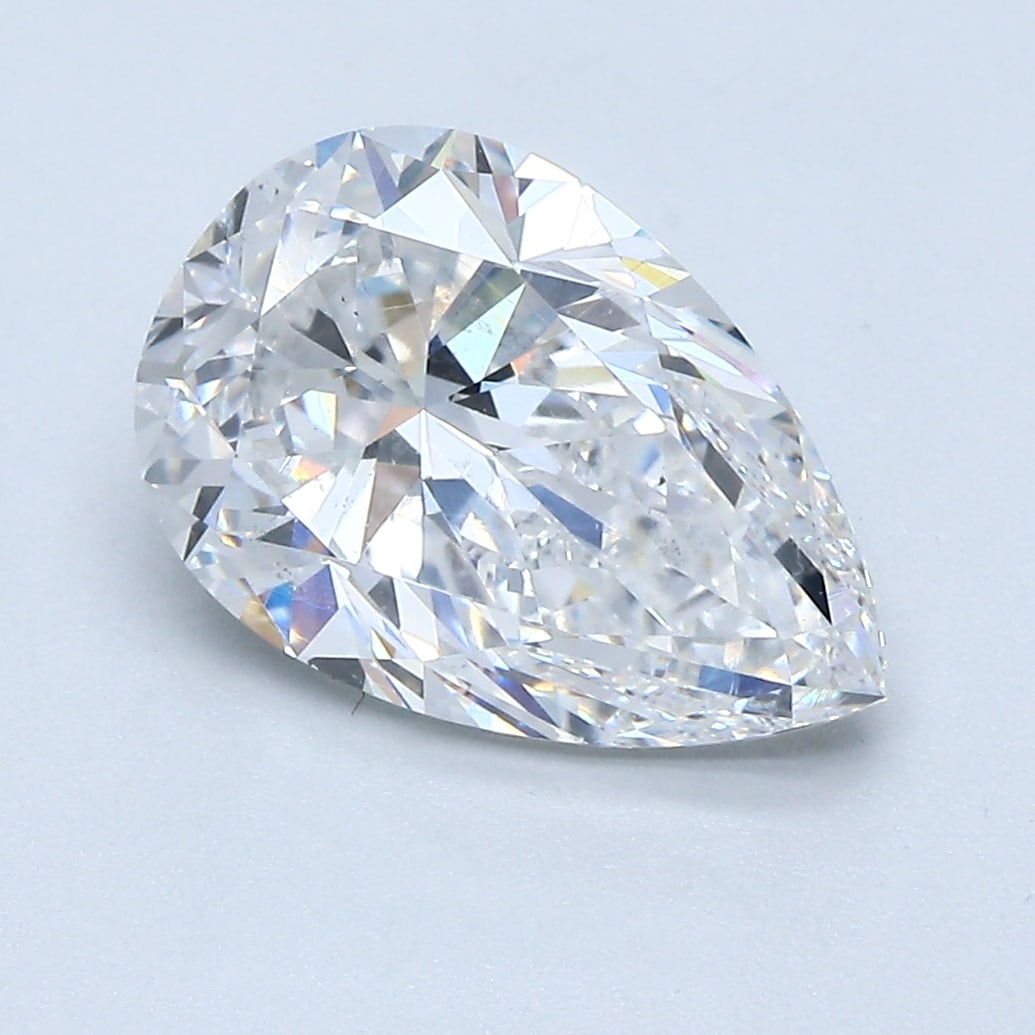 Loose Diamond - PEAR 3.01ct E SI1: Loose Diamond - PEAR 3.01ct E SI1 Source: Natural Mined Diamond Shape: PEAR Carats: 3.01 Color: E Clarity: SI1 Certification: GIA Condition: Pre-Owned PLEASE NOTE: Framed, Large, or heavy items do not