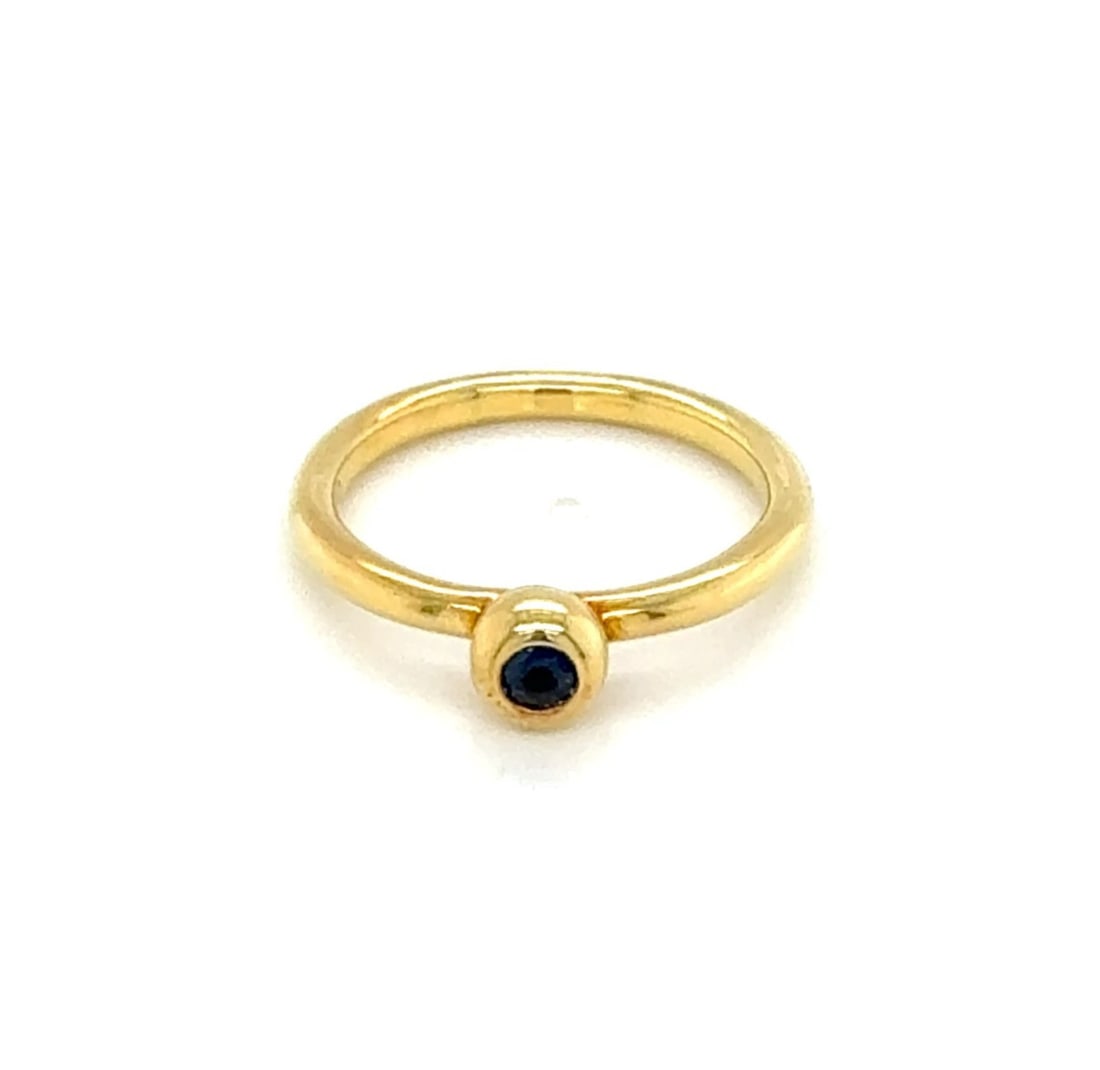 Tiffany & Co. Paloma Picasso 18k Yellow Gold Sapphire Ring Size 6: Tiffany & Co. Paloma Picasso 18k Yellow Gold Sapphire Ring Size 6 Authentic Tiffany & Co. Paloma Picasso sapphire ring crafted in 18k yellow gold. This original vintage ring features a natural blue sa
