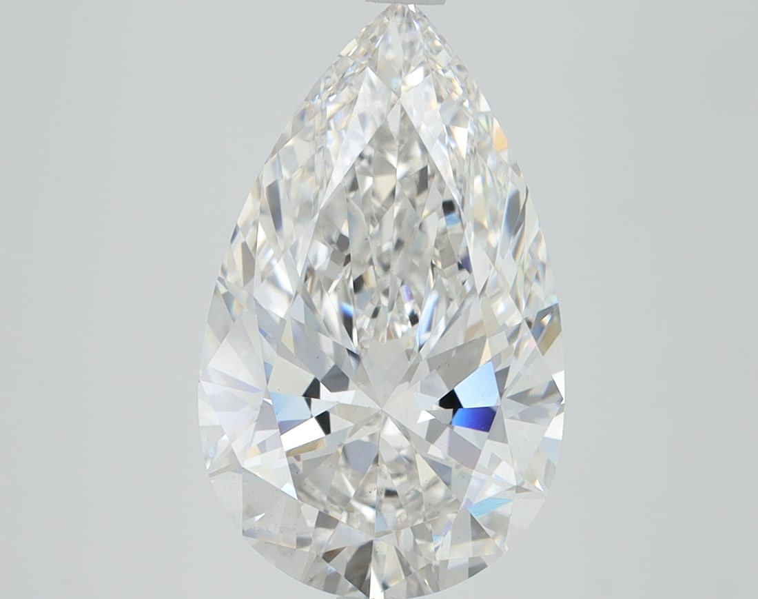 Loose Diamond - PEAR 4.07ct E VS2: Loose Diamond - PEAR 4.07ct E VS2 Source: This is a real non-mined Diamond that has been grown in a lab Shape: PEAR Carats: 4.07 Color: E Clarity: VS2 Certification: IGI Condition: Pre-Owned PLEASE NO