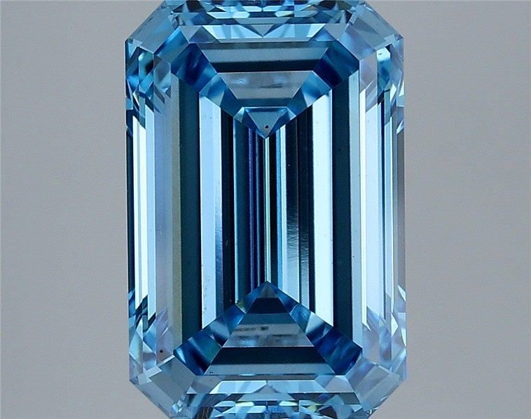 Loose Diamond - EMERALD 4.7ct Fancy Vivid Blue VS1: Loose Diamond - EMERALD 4.7ct Fancy Vivid Blue VS1 Source: This is a real non-mined Diamond that has been grown in a lab Shape: EMERALD Carats: 4.7 Color: Fancy Vivid Blue Certification: IGI Video: