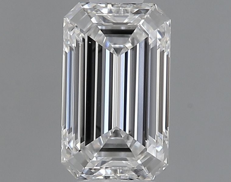 Loose Diamond - EMERALD 0.47ct E VS1: Loose Diamond - EMERALD 0.47ct E VS1 Source: This is a real non-mined Diamond that has been grown in a lab Shape: EMERALD Carats: 0.47 Color: E Clarity: VS1 Certification: IGI PLEASE NOTE: Framed, Lar