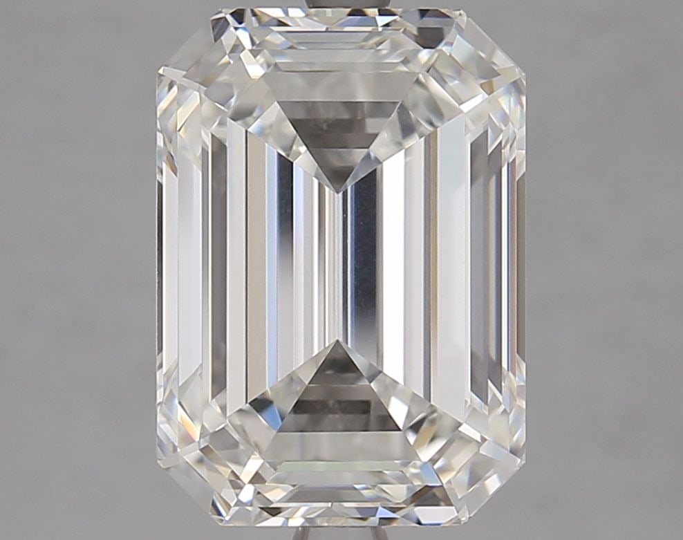 Loose Diamond - EMERALD 6.1ct G VVS1: Loose Diamond - EMERALD 6.1ct G VVS1 Source: This is a real non-mined Diamond that has been grown in a lab Shape: EMERALD Carats: 6.1 Color: G Clarity: VVS1 Certification: IGI Video: