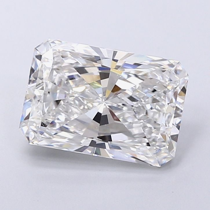 Loose Diamond - RADIANT 4.56ct E VVS2: Loose Diamond - RADIANT 4.56ct E VVS2 Source: This is a real non-mined Diamond that has been grown in a lab Shape: RADIANT Carats: 4.56 Color: E Clarity: VVS2 Certification: IGI Video: