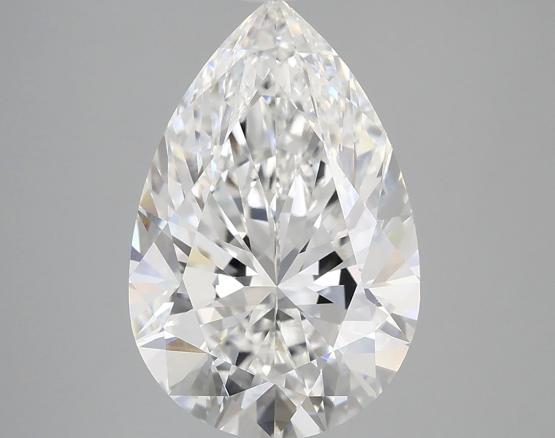 Loose Diamond - PEAR 5ct E VVS1: Loose Diamond - PEAR 5ct E VVS1 Source: This is a real non-mined Diamond that has been grown in a lab Shape: PEAR Carats: 5 Color: E Clarity: VVS1 Certification: IGI Condition: Pre-Owned PLEASE NOTE: 