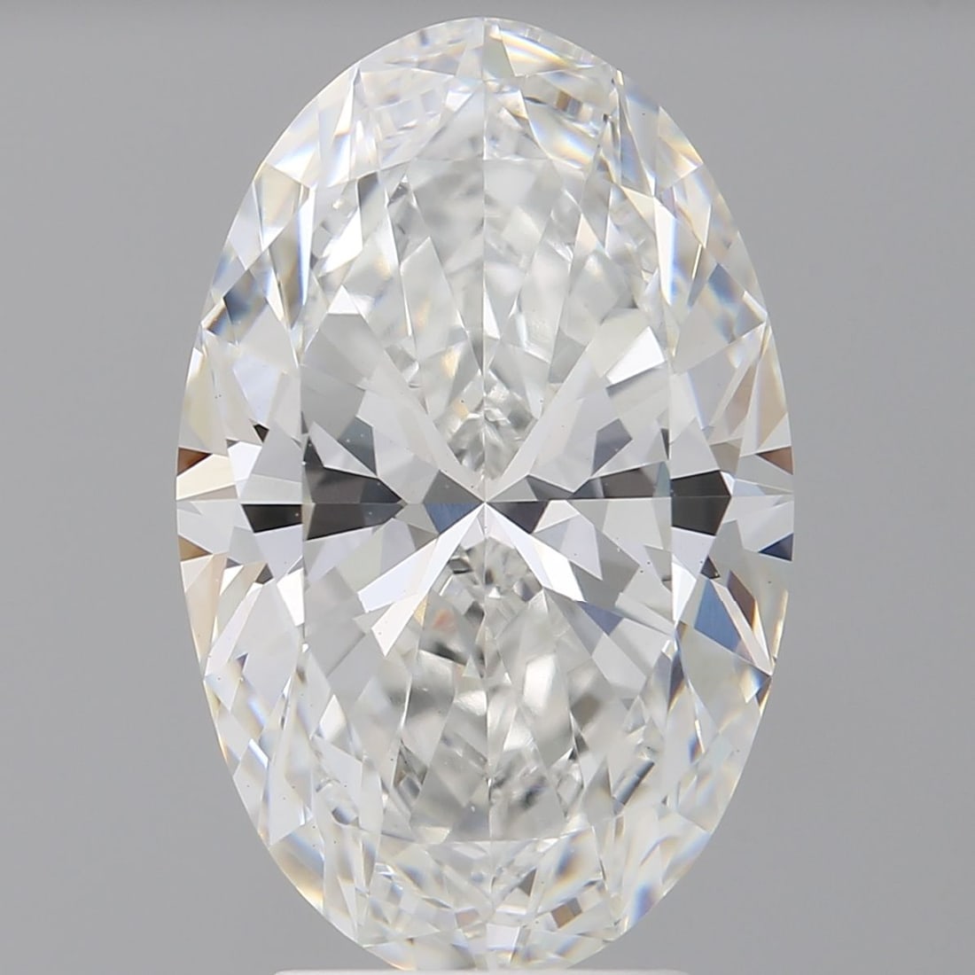 Loose Diamond - OVAL 4.1ct E VVS2: Loose Diamond - OVAL 4.1ct E VVS2 Source: This is a real non-mined Diamond that has been grown in a lab Shape: OVAL Carats: 4.1 Color: E Clarity: VVS2 Certification: IGI Video:
