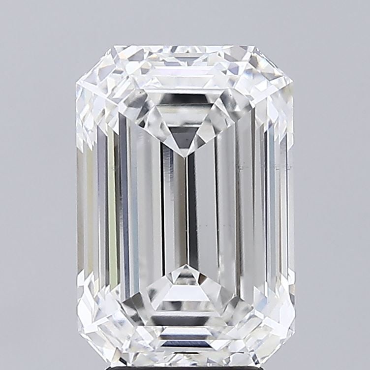 Loose Diamond - EMERALD 5.07ct E VS2: Loose Diamond - EMERALD 5.07ct E VS2 Source: This is a real non-mined Diamond that has been grown in a lab Shape: EMERALD Carats: 5.07 Color: E Clarity: VS2 Certification: IGI Video: