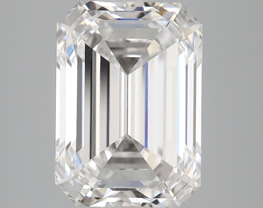 Loose Diamond - EMERALD 2.98ct E VS1: Loose Diamond - EMERALD 2.98ct E VS1 Source: This is a real non-mined Diamond that has been grown in a lab Shape: EMERALD Carats: 2.98 Color: E Clarity: VS1 Certification: IGI Video: