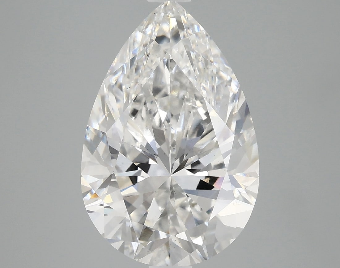 Loose Diamond - PEAR 4.88ct E VS2: Loose Diamond - PEAR 4.88ct E VS2 Source: This is a real non-mined Diamond that has been grown in a lab Shape: PEAR Carats: 4.88 Color: E Clarity: VS2 Certification: IGI Condition: Pre-Owned PLEASE NO