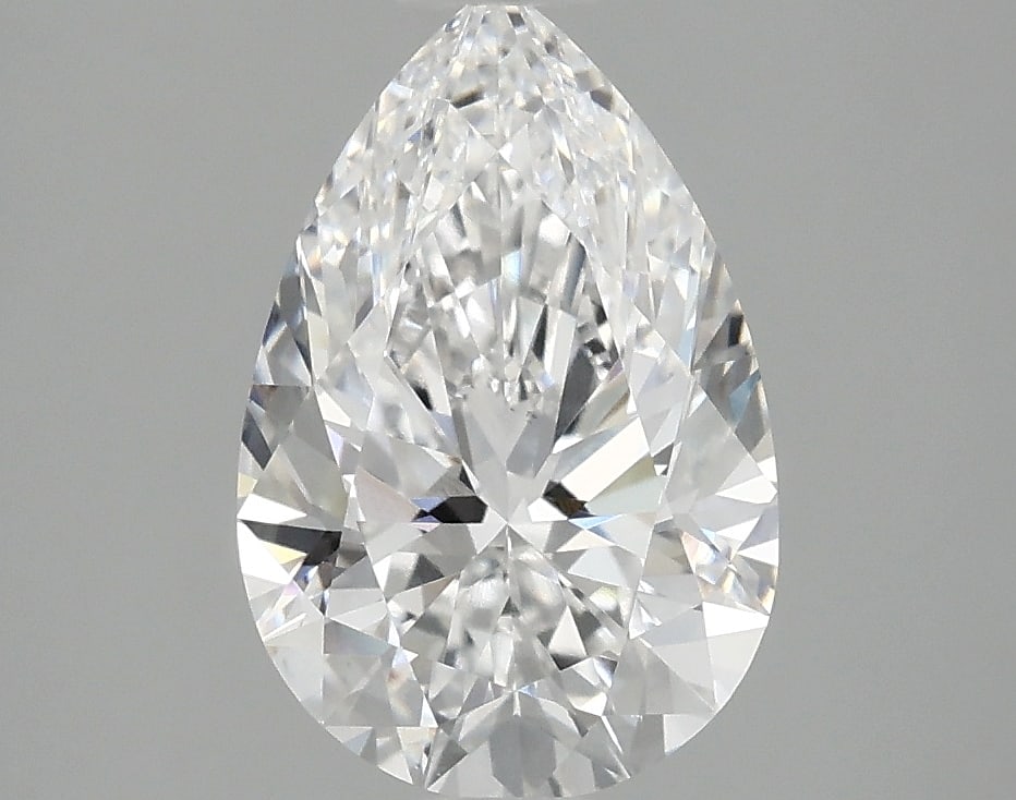Loose Diamond - PEAR 2.37ct D VS1: Loose Diamond - PEAR 2.37ct D VS1 Source: This is a real non-mined Diamond that has been grown in a lab Shape: PEAR Carats: 2.37 Color: D Clarity: VS1 Certification: IGI Condition: Pre-Owned PLEASE NO