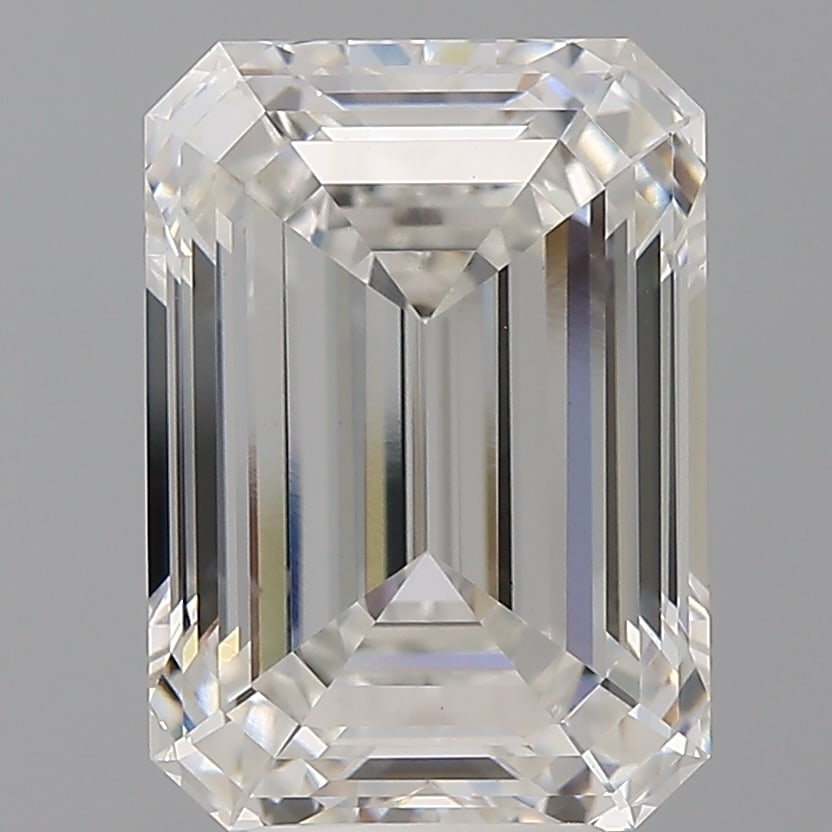 Loose Diamond - EMERALD 5.58ct F VS1: Loose Diamond - EMERALD 5.58ct F VS1 Source: This is a real non-mined Diamond that has been grown in a lab Shape: EMERALD Carats: 5.58 Color: F Clarity: VS1 Certification: IGI Condition: Pre-Owned PLE