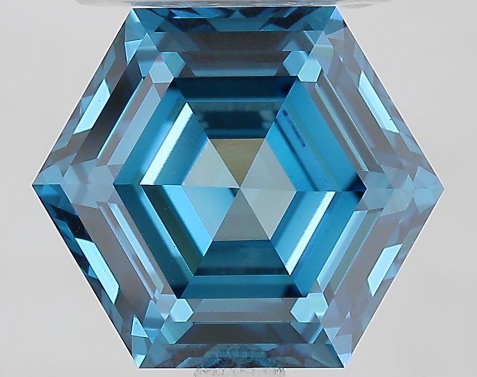 Loose Diamond - HEXAGONAL 3.11ct Fancy Vivid Blue VVS2: Loose Diamond - HEXAGONAL 3.11ct Fancy Vivid Blue VVS2 Source: This is a real non-mined Diamond that has been grown in a lab Shape: HEXAGONAL Carats: 3.11 Color: Fancy Vivid Blue Certification: IGI