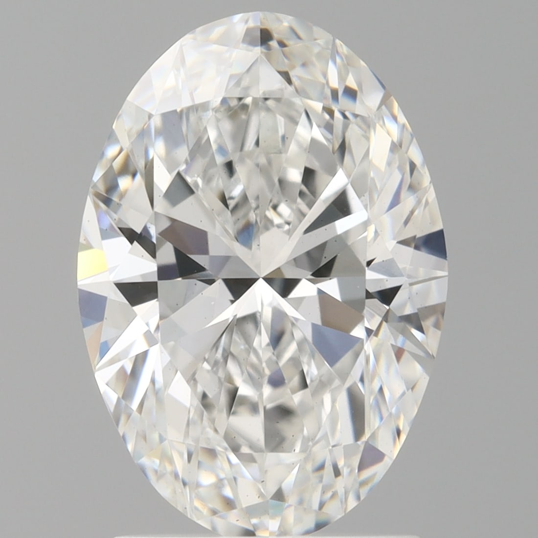 Loose Diamond - OVAL 2.01ct E VS2: Loose Diamond - OVAL 2.01ct E VS2 Source: This is a real non-mined Diamond that has been grown in a lab Shape: OVAL Carats: 2.01 Color: E Clarity: VS2 Certification: IGI Condition: Pre-Owned PLEASE NO