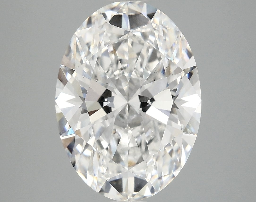 Loose Diamond - OVAL 3.86ct E VS2: Loose Diamond - OVAL 3.86ct E VS2 Source: This is a real non-mined Diamond that has been grown in a lab Shape: OVAL Carats: 3.86 Color: E Clarity: VS2 Certification: IGI Condition: Pre-Owned PLEASE NO