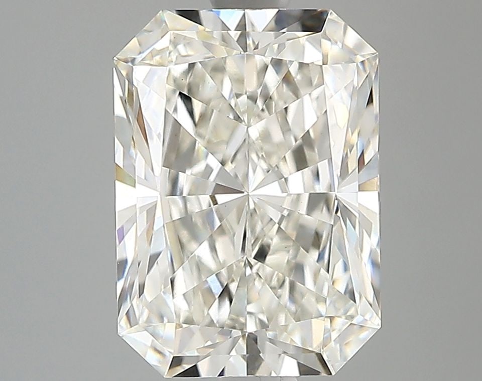 Loose Diamond - RADIANT 2.5ct Fancy Vivid Pink VVS2: Loose Diamond - RADIANT 2.5ct Fancy Vivid Pink VVS2 Source: This is a real non-mined Diamond that has been grown in a lab Shape: RADIANT Carats: 2.5 Color: Fancy Vivid Pink Certification: IGI Video: