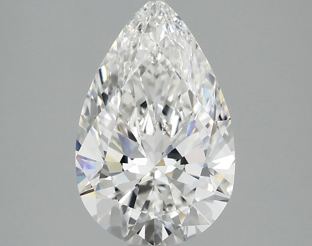 Loose Diamond - PEAR 2.34ct E VVS2: Loose Diamond - PEAR 2.34ct E VVS2 Source: This is a real non-mined Diamond that has been grown in a lab Shape: PEAR Carats: 2.34 Color: E Clarity: VVS2 Certification: IGI Condition: Pre-Owned PLEASE 