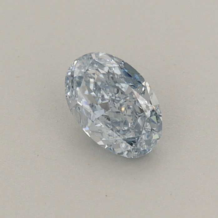 Loose Diamond - OVAL 0.37ct Fancy Blue VVS1: Loose Diamond - OVAL 0.37ct Fancy Blue VVS1 Source: This is a real non-mined Diamond that has been grown in a lab Shape: OVAL Carats: 0.37 Color: Fancy Blue Certification: IGI Video: