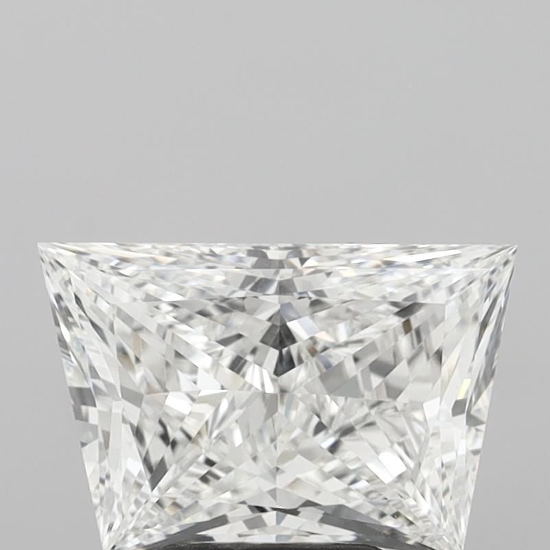 Loose Diamond - TRAPEZOID 3.05ct E VVS2: Loose Diamond - TRAPEZOID 3.05ct E VVS2 Source: This is a real non-mined Diamond that has been grown in a lab Shape: TRAPEZOID Carats: 3.05 Color: E Clarity: VVS2 Certification: IGI Video: