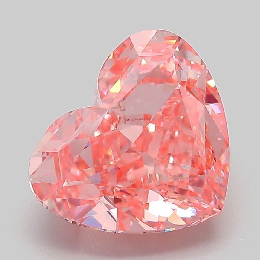Loose Diamond - HEART 4.1ct Fancy Vivid Pink VVS2: Loose Diamond - HEART 4.1ct Fancy Vivid Pink VVS2 Source: This is a real non-mined Diamond that has been grown in a lab Shape: HEART Carats: 4.1 Color: Fancy Vivid Pink Certification: IGI Video: