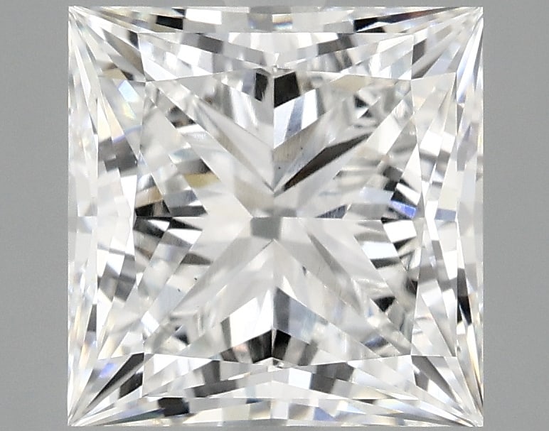 Loose Diamond - PRINCESS 3.88ct E VS2: Loose Diamond - PRINCESS 3.88ct E VS2 Source: This is a real non-mined Diamond that has been grown in a lab Shape: PRINCESS Carats: 3.88 Color: E Clarity: VS2 Certification: IGI Condition: Pre-Owned