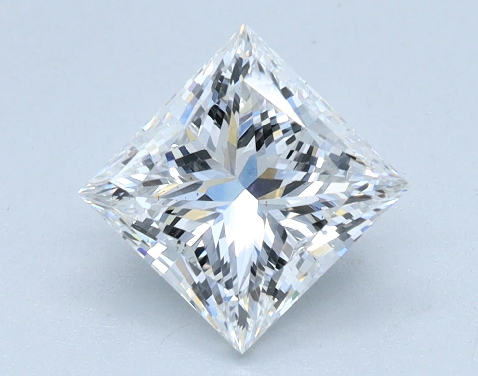 Loose Diamond - PRINCESS 1.4ct E VS2: Loose Diamond - PRINCESS 1.4ct E VS2 Source: This is a real non-mined Diamond that has been grown in a lab Shape: PRINCESS Carats: 1.4 Color: E Clarity: VS2 Certification: IGI Condition: Pre-Owned PLE