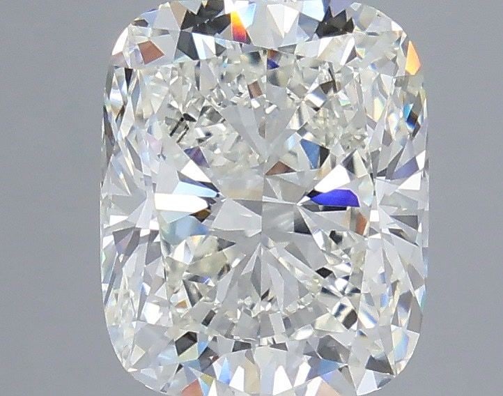 Loose Diamond - CUSHION MODIFIED 3.79ct H VVS2: Loose Diamond - CUSHION MODIFIED 3.79ct H VVS2 Source: This is a real non-mined Diamond that has been grown in a lab Shape: CUSHION MODIFIED Carats: 3.79 Color: H Clarity: VVS2 Certification: IGI Vide