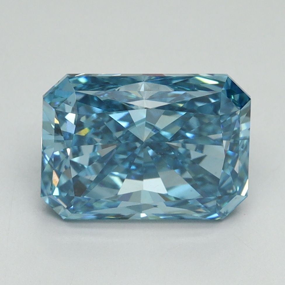Loose Diamond - RADIANT 3.11ct Fancy Vivid Blue VS1: Loose Diamond - RADIANT 3.11ct Fancy Vivid Blue VS1 Source: This is a real non-mined Diamond that has been grown in a lab Shape: RADIANT Carats: 3.11 Color: Fancy Vivid Blue Certification: IGI Video: