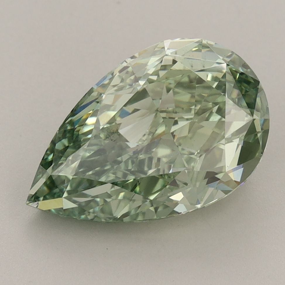 Loose Diamond - PEAR 3.87ct Fancy Vivid Green VS1: Loose Diamond - PEAR 3.87ct Fancy Vivid Green VS1 Source: This is a real non-mined Diamond that has been grown in a lab Shape: PEAR Carats: 3.87 Color: Fancy Vivid Green Certification: IGI Video: