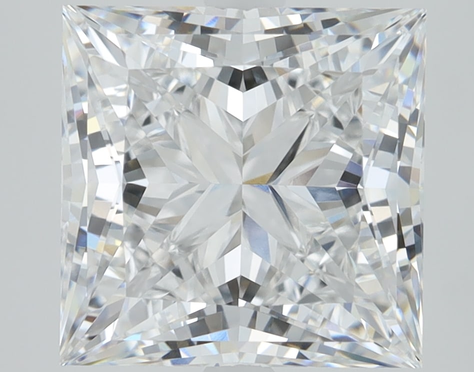 Loose Diamond - PRINCESS 6.2ct E VVS1: Loose Diamond - PRINCESS 6.2ct E VVS1 Source: This is a real non-mined Diamond that has been grown in a lab Shape: PRINCESS Carats: 6.2 Color: E Clarity: VVS1 Certification: IGI Condition: Pre-Owned P