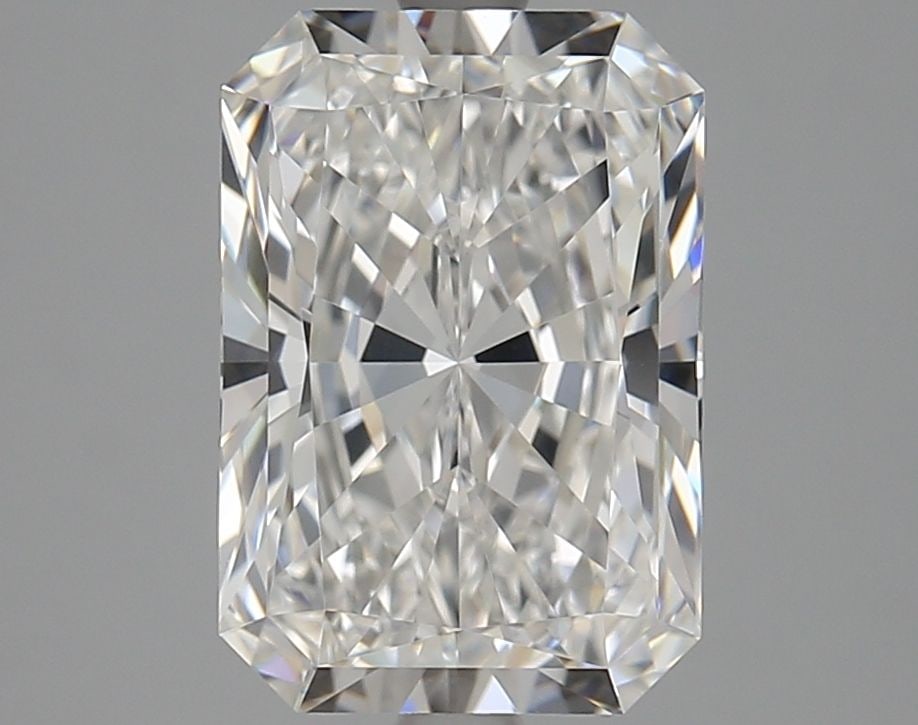 Loose Diamond - RADIANT 4.02ct F VVS1: Loose Diamond - RADIANT 4.02ct F VVS1 Source: This is a real non-mined Diamond that has been grown in a lab Shape: RADIANT Carats: 4.02 Color: F Clarity: VVS1 Certification: GIA Video: