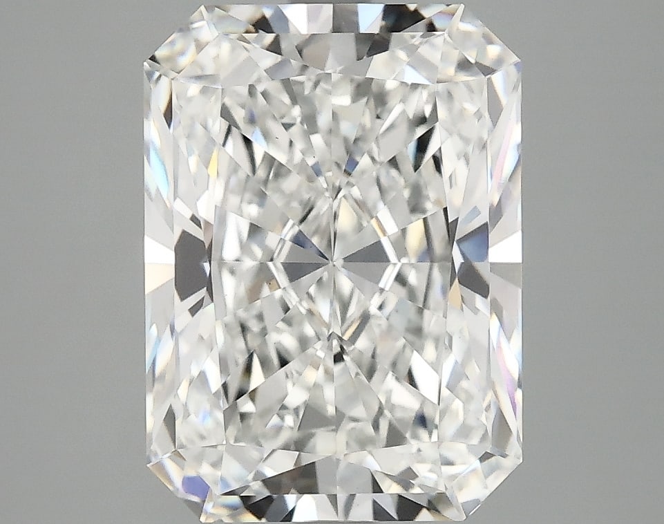 Loose Diamond - RADIANT 4.18ct F VVS2: Loose Diamond - RADIANT 4.18ct F VVS2 Source: This is a real non-mined Diamond that has been grown in a lab Shape: RADIANT Carats: 4.18 Color: F Clarity: VVS2 Certification: IGI Condition: Pre-Owned P