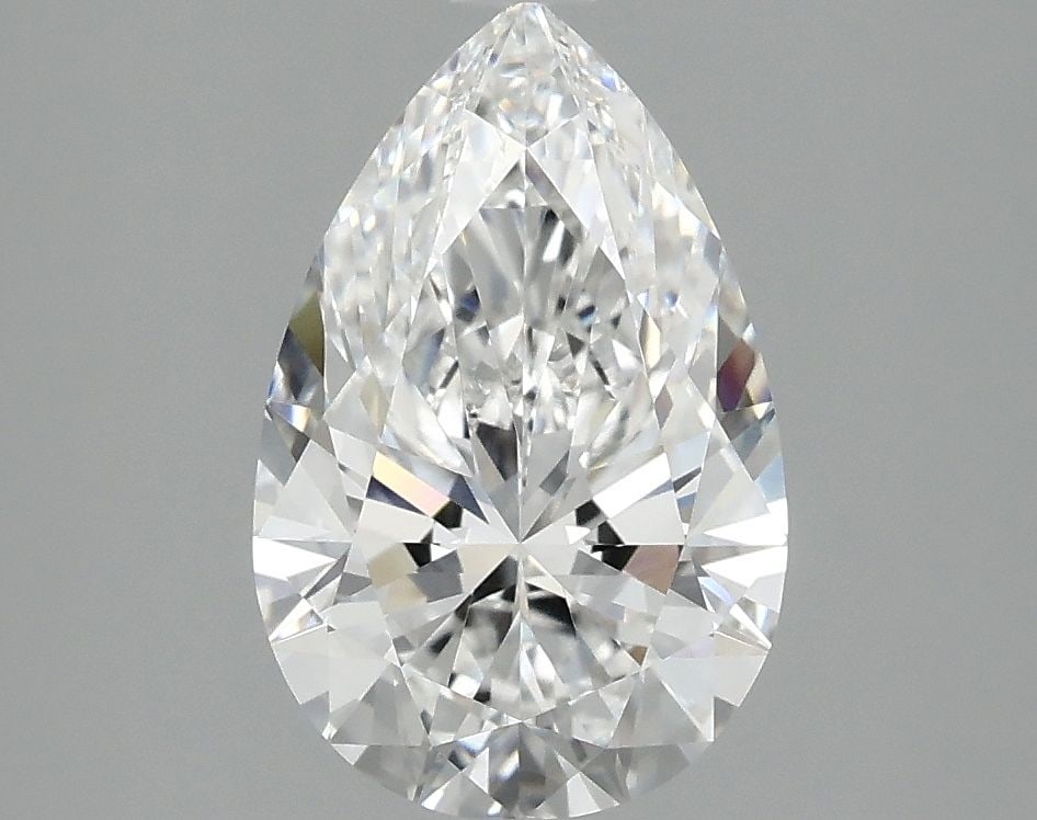 Loose Diamond - PEAR 2.1ct E VVS2: Loose Diamond - PEAR 2.1ct E VVS2 Source: This is a real non-mined Diamond that has been grown in a lab Shape: PEAR Carats: 2.1 Color: E Clarity: VVS2 Certification: IGI Video: