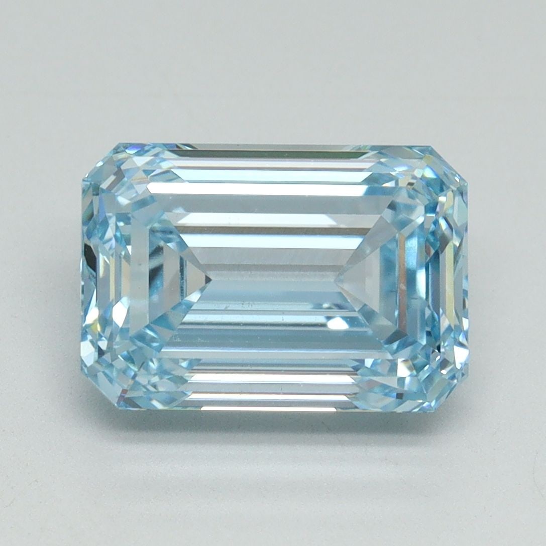 Loose Diamond - EMERALD 3.68ct Fancy Intense Blue VS1: Loose Diamond - EMERALD 3.68ct Fancy Intense Blue VS1 Source: This is a real non-mined Diamond that has been grown in a lab Shape: EMERALD Carats: 3.68 Color: Fancy Intense Blue Certification: IGI Vid