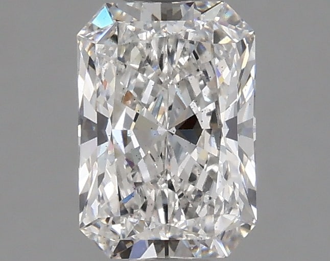 Loose Diamond - RADIANT 1.14ct E VS2: Loose Diamond - RADIANT 1.14ct E VS2 Source: This is a real non-mined Diamond that has been grown in a lab Shape: RADIANT Carats: 1.14 Color: E Clarity: VS2 Certification: IGI Condition: Pre-Owned PLE