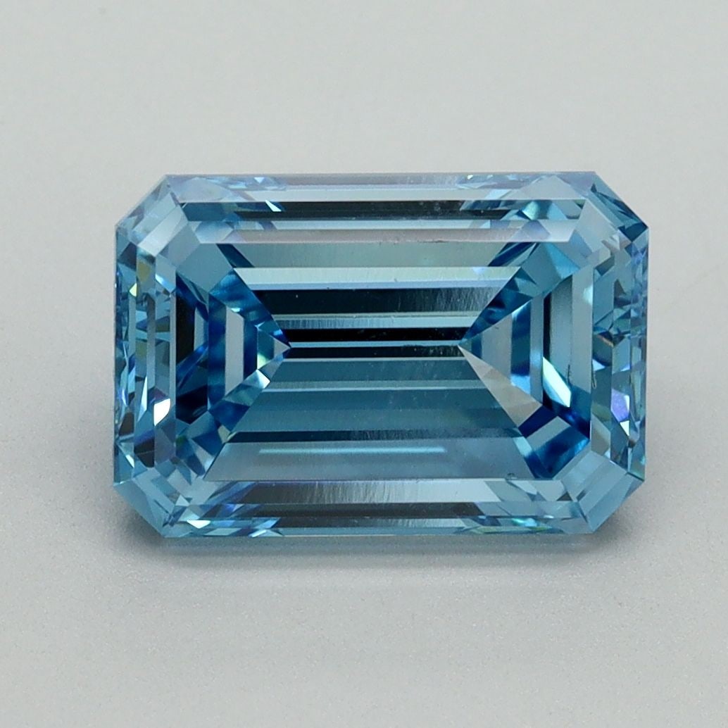 Loose Diamond - EMERALD 3.14ct Fancy Vivid Blue VS2: Loose Diamond - EMERALD 3.14ct Fancy Vivid Blue VS2 Source: This is a real non-mined Diamond that has been grown in a lab Shape: EMERALD Carats: 3.14 Color: Fancy Vivid Blue Certification: IGI Video: