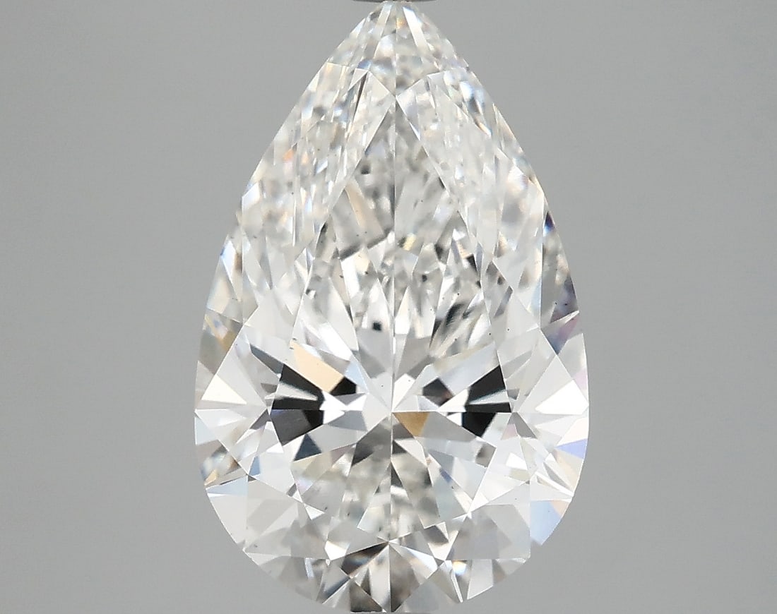Loose Diamond - PEAR 4.54ct F VS2: Loose Diamond - PEAR 4.54ct F VS2 Source: This is a real non-mined Diamond that has been grown in a lab Shape: PEAR Carats: 4.54 Color: F Clarity: VS2 Certification: IGI Condition: Pre-Owned PLEASE