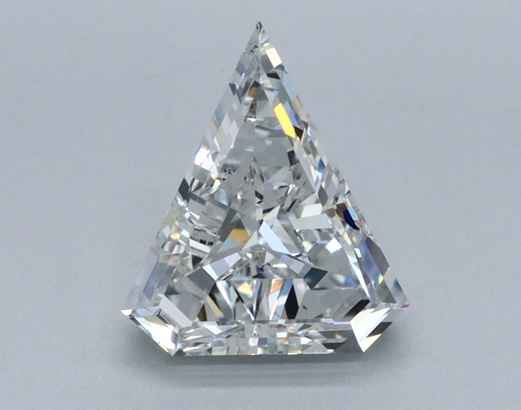 Loose Diamond - PENTAGONAL 1.5ct E VS1: Loose Diamond - PENTAGONAL 1.5ct E VS1 Source: This is a real non-mined Diamond that has been grown in a lab Shape: PENTAGONAL Carats: 1.5 Color: E Clarity: VS1 Certification: IGI Condition: Pre-Owned