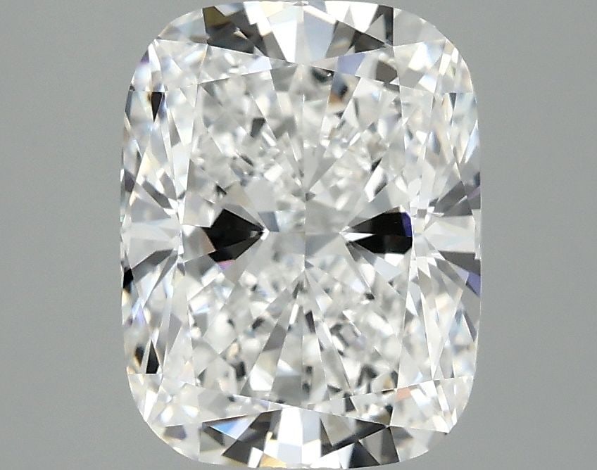 Loose Diamond - CUSHION MODIFIED 3.02ct E VVS2: Loose Diamond - CUSHION MODIFIED 3.02ct E VVS2 Source: This is a real non-mined Diamond that has been grown in a lab Shape: CUSHION MODIFIED Carats: 3.02 Color: E Clarity: VVS2 Certification: IGI PLEA