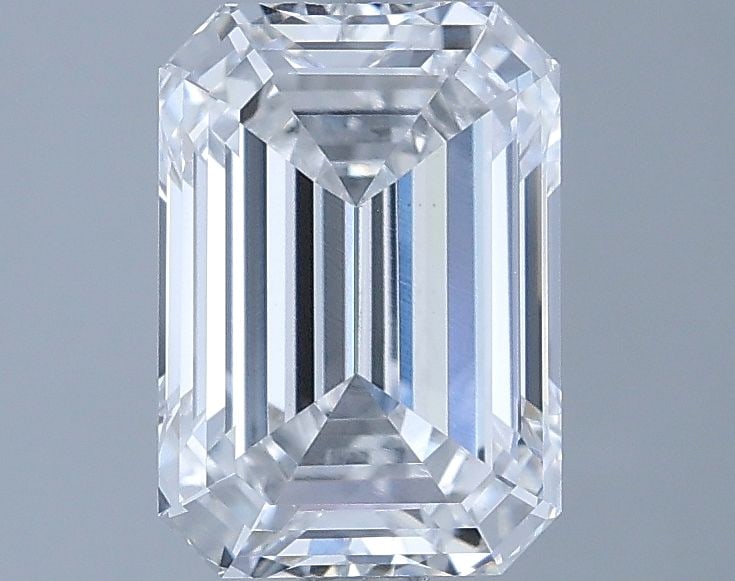 Loose Diamond - EMERALD 2.05ct D VS1: Loose Diamond - EMERALD 2.05ct D VS1 Source: This is a real non-mined Diamond that has been grown in a lab Shape: EMERALD Carats: 2.05 Color: D Clarity: VS1 Certification: IGI Video: